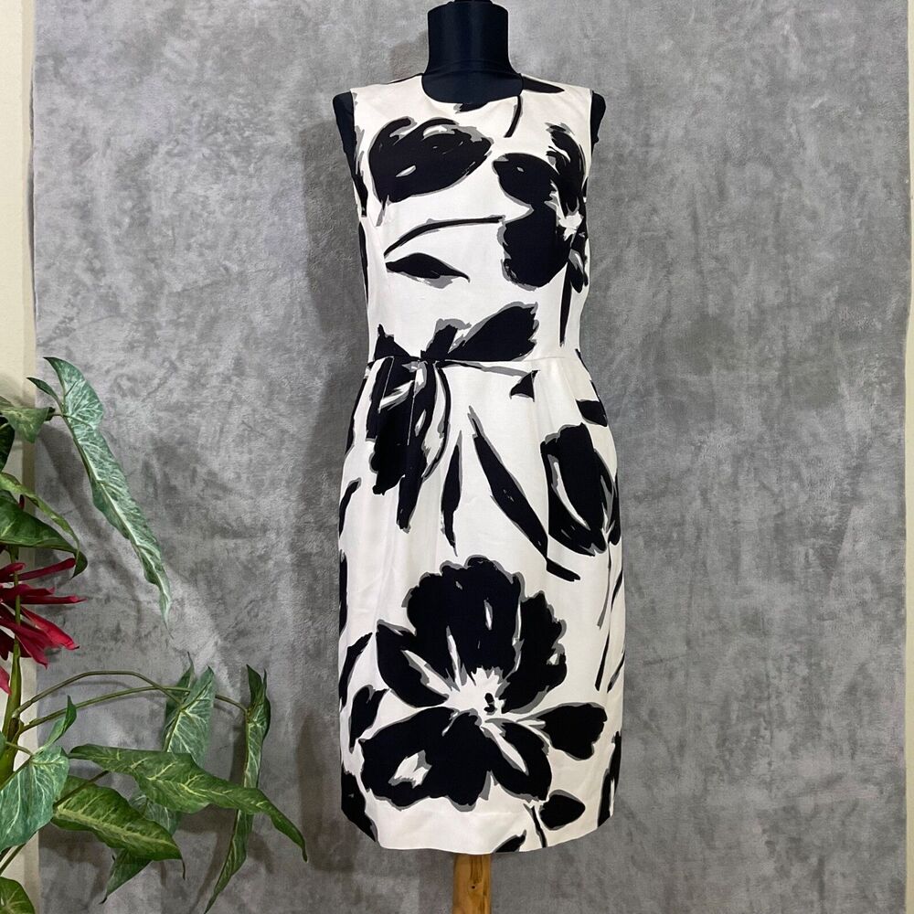 Michael Kors 100% Silk Floral Print sleeveless midi  Dress size 8 Made in Italy
